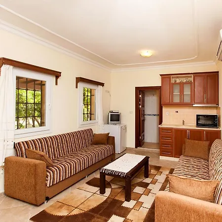 Evoteli Group Muhafazakar Oezel Havuzlu Villa Ekrem 1 Bodrum